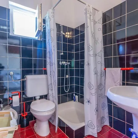 3 Bedroom Beautiful In