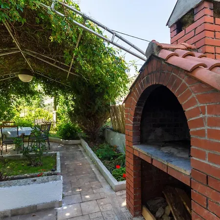 3 Bedroom Beautiful In *
