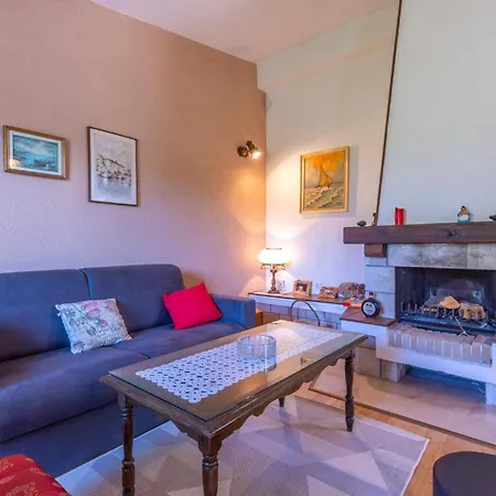 Holiday home 3 Bedroom Beautiful In *