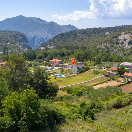 3 Bedroom Beautiful In * Gata