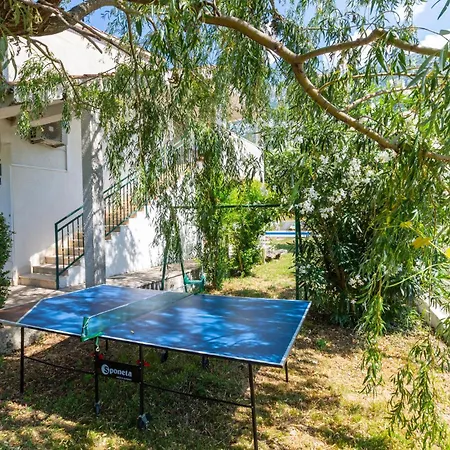 3 Bedroom Beautiful In Holiday home Gata